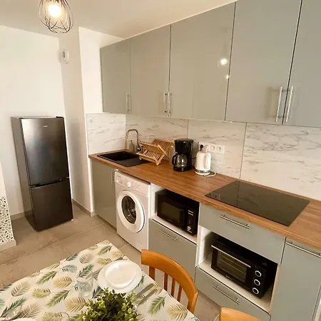 Appartement, Climatisation, Parking - 4 Pers. - Fr-1-900-12 Appartement *